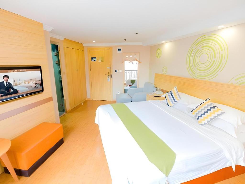 Greentree Inn Shanghai Guangxin Road Tongji Hospital Express Hotel Exterior photo