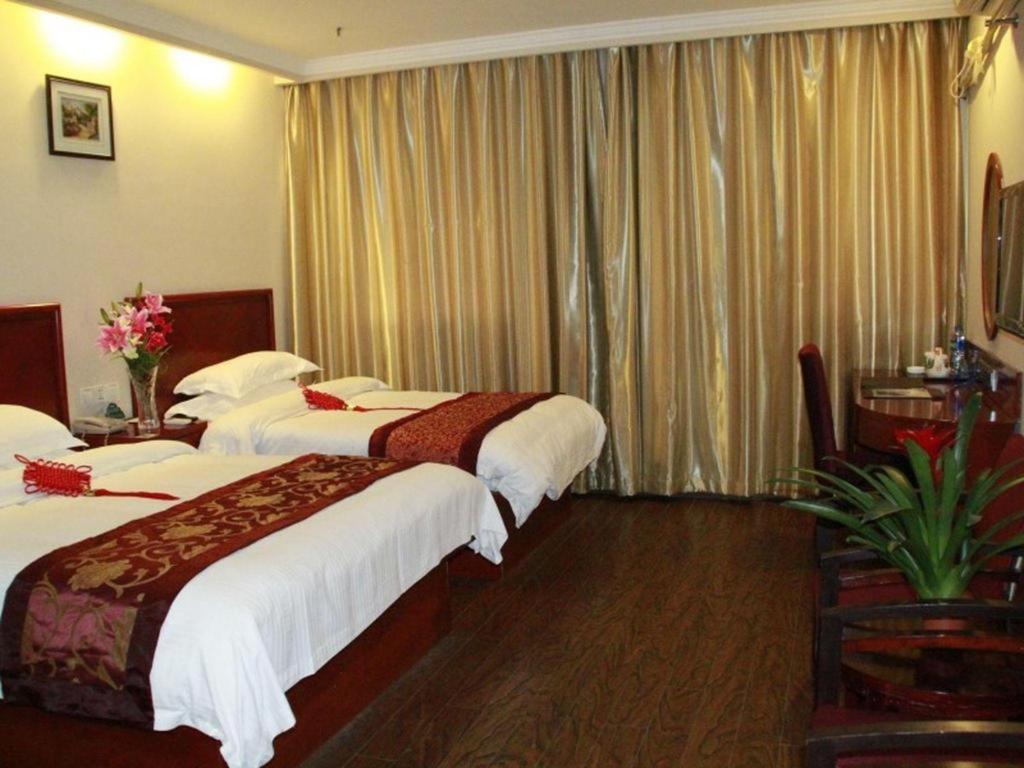 Greentree Inn Shanghai Guangxin Road Tongji Hospital Express Hotel Exterior photo